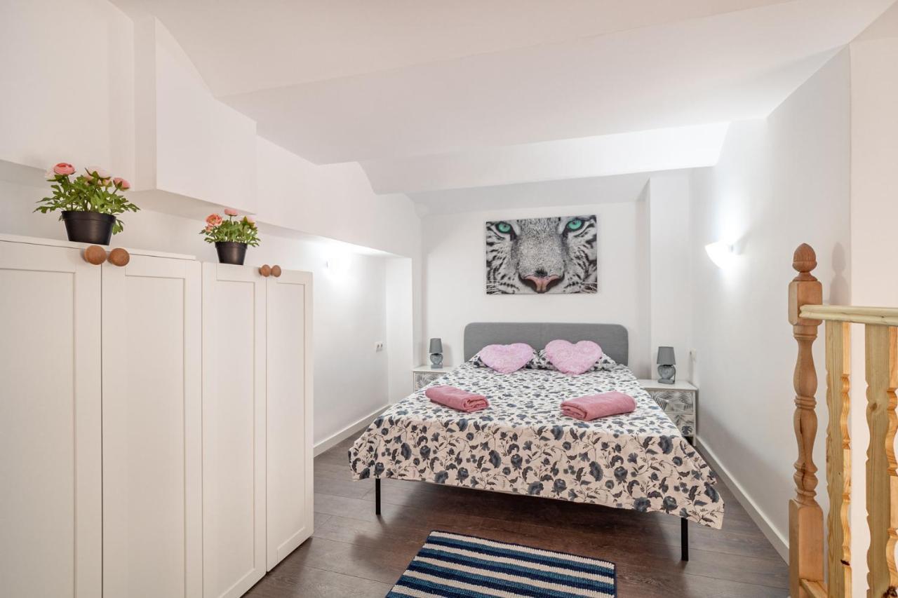 Magic Badalona House Apartment Exterior photo